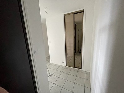 APPARTEMENT T3 A LOUER - ST ETIENNE La Cotonne - 65 m2 - 690 € charges comprises par mois