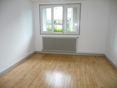 APPARTEMENT T3 A LOUER - ST ETIENNE Bellevue-Hopital - 55 m2 - 415 € charges comprises par mois