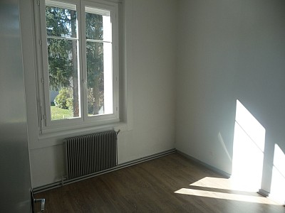 APPARTEMENT T3 A LOUER - ST ETIENNE Le Mont-La Jomayere - 74.9 m2 - 478,52€ charges comprises par mois