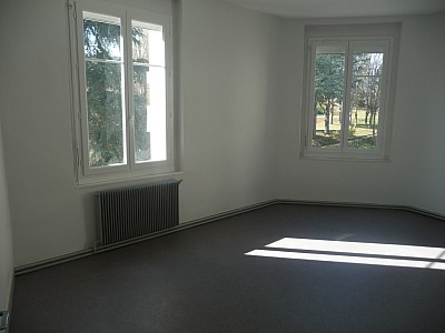 APPARTEMENT T3 A LOUER - ST ETIENNE Le Mont-La Jomayere - 74.9 m2 - 478,52€ charges comprises par mois