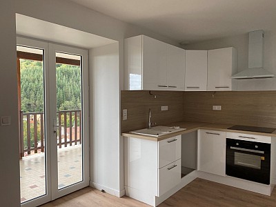 APPARTEMENT T4 A LOUER - VALFLEURY - 98 m2 - 860 € charges comprises par mois