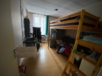 APPARTEMENT T4 A VENDRE - ST ETIENNE - 94 m2 - 115000 €