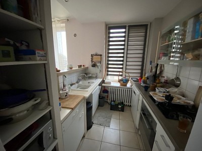 APPARTEMENT T4 A VENDRE - ST ETIENNE - 94 m2 - 115000 €