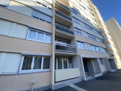 APPARTEMENT T4 A VENDRE - ST ETIENNE - 80,7 m2 - 69000 €
