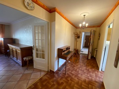 APPARTEMENT T4 A VENDRE - ST ETIENNE - 76 m2 - 70000 €