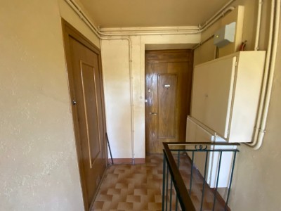 APPARTEMENT T4 A VENDRE - ST ETIENNE - 85 m2 - 80000 €