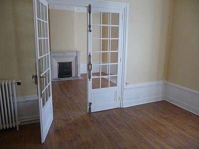 APPARTEMENT T5 A LOUER - ST ETIENNE Prefecture - 123 m2 - 745 € charges comprises par mois