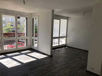 APPARTEMENT T5 A LOUER - ST ETIENNE La Cotonne - 90 m2 - 865 € charges comprises par mois