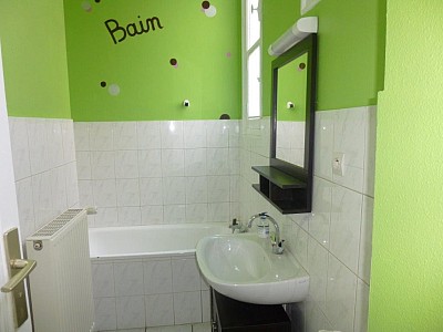 APPARTEMENT T5 A LOUER - ST ETIENNE Peuple-Boivin-St Jacques - 140 m2 - 1183 € charges comprises par mois
