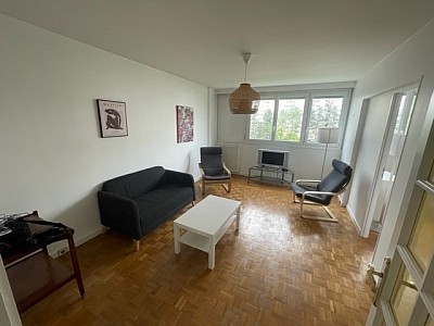 APPARTEMENT T5 A LOUER - ST ETIENNE Parc de l Europe - 80 m2 - 710 € charges comprises par mois