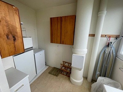 APPARTEMENT T5 A LOUER - ST ETIENNE Parc de l Europe - 80 m2 - 710 € charges comprises par mois