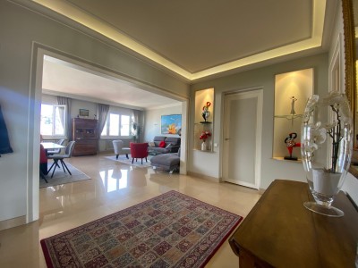 APPARTEMENT T5 A VENDRE - ST ETIENNE - 155 m2 - 295000 €