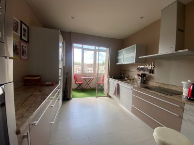 APPARTEMENT T5 A VENDRE - ST ETIENNE - 155 m2 - 295000 €