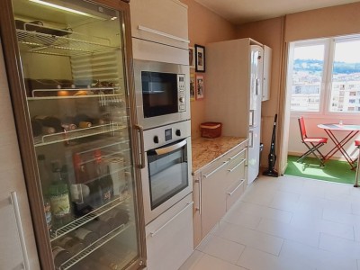 APPARTEMENT T5 A VENDRE - ST ETIENNE - 155 m2 - 295000 €