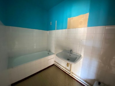 APPARTEMENT T5 - ST ETIENNE - 96.7 m2 - VENDU