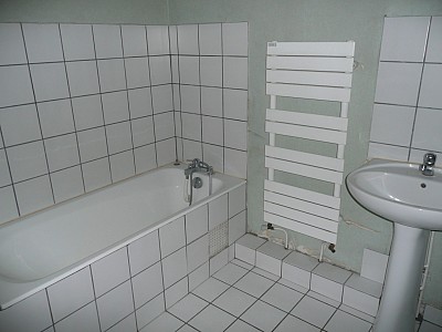APPARTEMENT T5 A LOUER - ST ETIENNE Prefecture - 163 m2 - 947 € charges comprises par mois