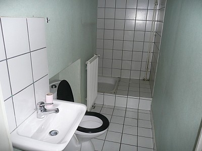 APPARTEMENT T5 A LOUER - ST ETIENNE Prefecture - 163 m2 - 947 € charges comprises par mois