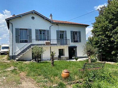 VILLA A LOUER - RIVE DE GIER Versant  Sud - 105 m2 - 1400 € charges comprises par mois