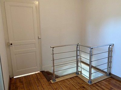 VILLA A LOUER - RIVE DE GIER Versant  Sud - 105 m2 - 1400 € charges comprises par mois