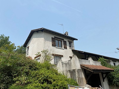 VILLA A LOUER - ST JOSEPH - 170 m2 - 1800 € charges comprises par mois